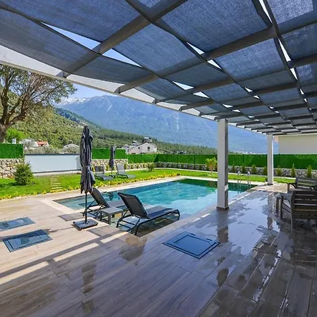 Luxury With Private Pool In Oeluedeniz, * Fethiye