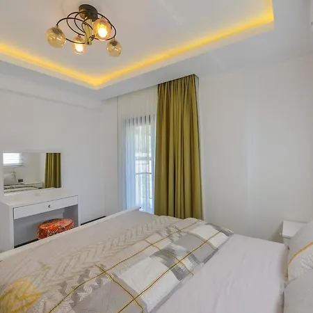 Luxury With Private Pool In Oeluedeniz, Villa Fethiye