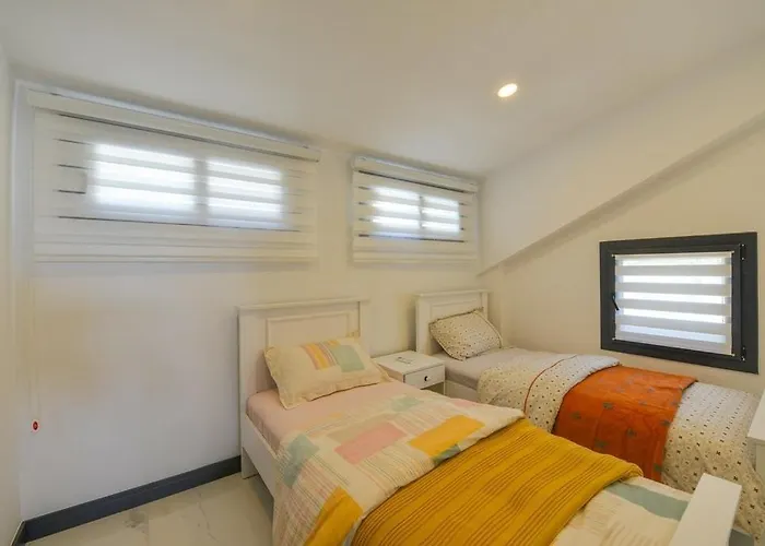 Luxury With Private Pool In Oeluedeniz, * Fethiye