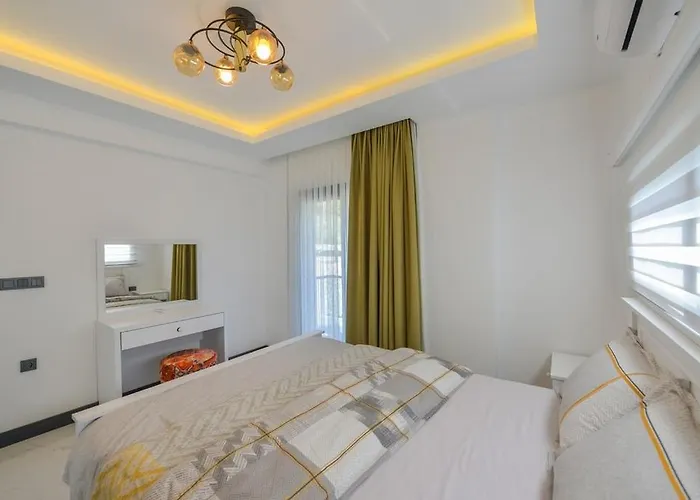 Luxury With Private Pool In Oeluedeniz, Вилла Фетхие